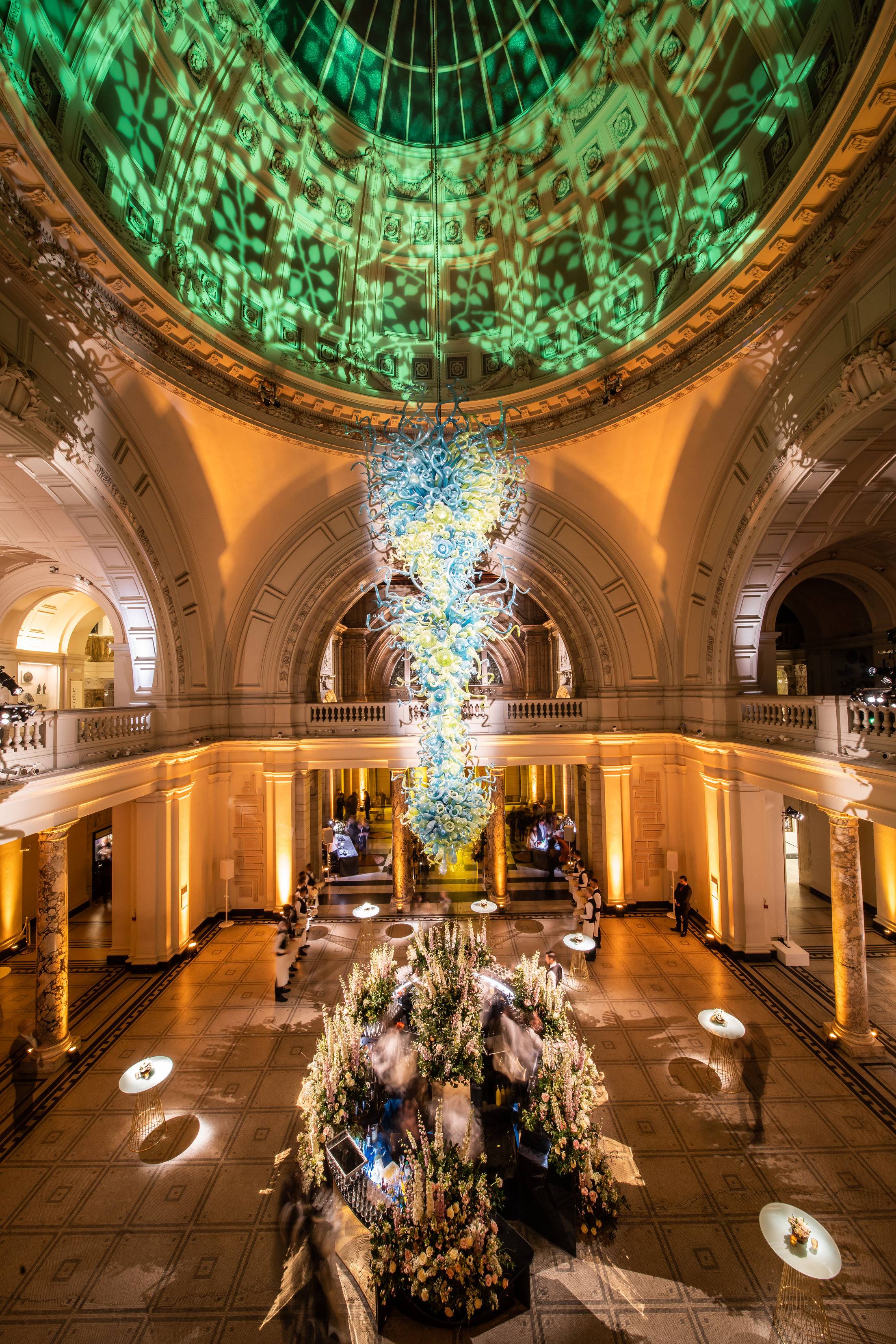 Pattern wash ceiling projection, Luxury events at the Victoria and Albert Museum London, Unique wedding venue London, luxury event planners at the Victoria and Albert Museum London, Luxury wedding planners, London venue for hire, The Dome at the V&A 